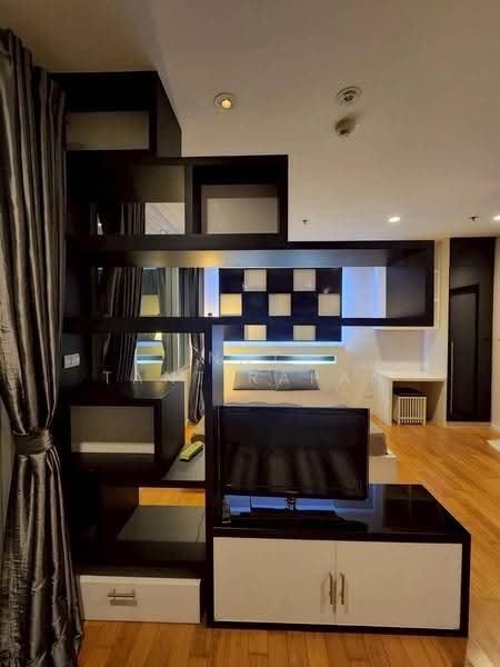 Villa Sathorn, Bangkok, 5 KrungThonBuri Road, Khlong Ton Sai, Khlong San, Bangkok, Studio, 44 sqm, Condo For Rent, by Nat Tantirapan, 500550426 - DDproperty.com