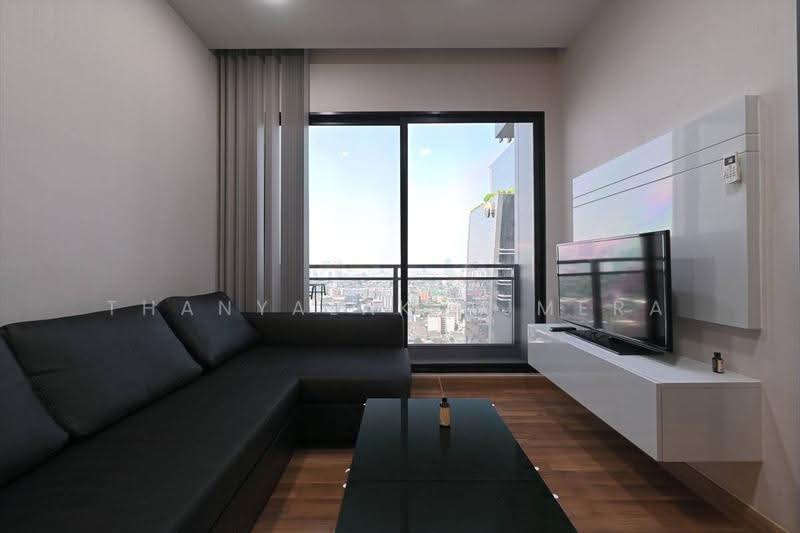 Ivy Ampio, Bangkok, 48 Ratchadaphisek Road, Huai Khwang, Bangkok, 1 Bedroom, 46 sqm, Condo For Rent, by Thanyalak Ajmera, 500550430 - DDproperty.com