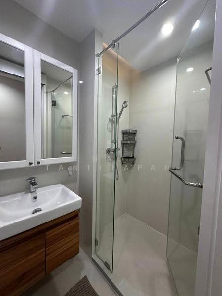 6th Avenue Sukhumvit 15, Bangkok, 6 Sukhumvit 15, Khlongtoei Nua, Watthana, Bangkok, 2 Bedrooms, 58 sqm, Apartment For Rent, by Nat Tantirapan, 500550443 - DDproperty.com