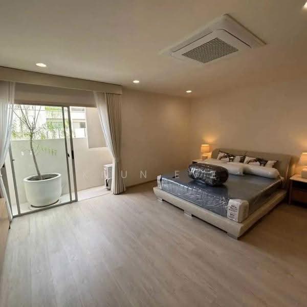 Nue Verse Krungthep Kreetha, Bangkok, Srinakarin - Romklao Road, Saphan Sung, Bangkok, 3 Bedrooms, 202 sqm, Townhouse For Rent, by Khun Eve, 500550445 - DDproperty.com