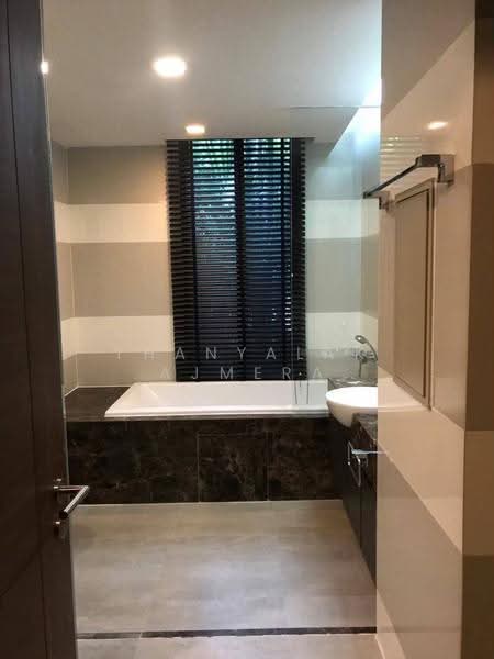 The Grand Villa, Bangkok, 3 Soi Ekkamai 2, Sukhumvit 63 Road, Phra Kanong Nua, Watthana, Bangkok, 2 Bedrooms, 200 sqm, Apartment For Rent, by Thanyalak Ajmera, 500550447 - DDproperty.com