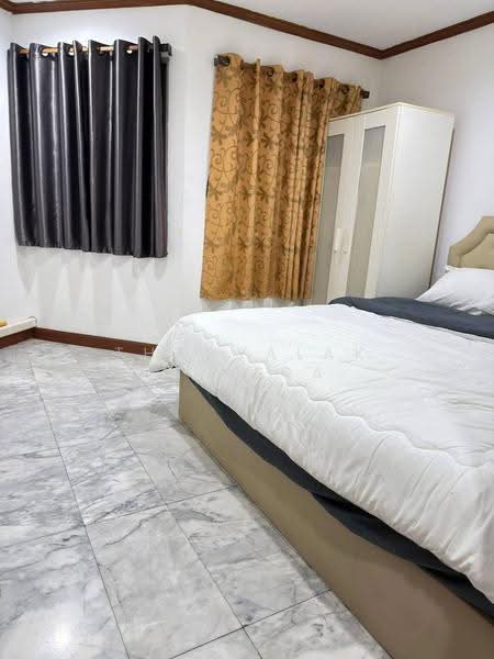 Witthayu Complex, Bangkok, 1673 New Petchaburi Road, Makkasan, Ratchathewi, Bangkok, 2 Bedrooms, 95 sqm, Condo For Rent, by Thanyalak Ajmera, 500550468 - DDproperty.com