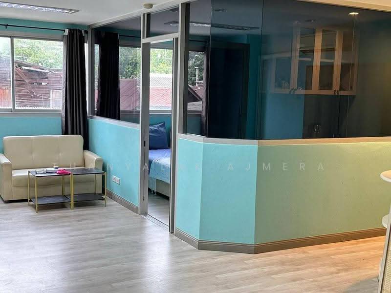 First Tower, Bangkok, 154 Sukhumvit Road, Khlongtoei Nua, Watthana, Bangkok, 1 Bedroom, 33 sqm, Condo For Rent, by Thanyalak Ajmera, 500550488 - DDproperty.com