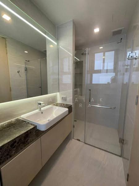 Noble State 39, Bangkok, 35 Soi Sukhumvit 39, Khlong Tan Nua, Watthana, Bangkok, 1 Bedroom, 43 sqm, Condo For Rent, by Thanyalak Ajmera, 500550491 - DDproperty.com