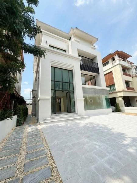 4-Story Office Building for Rent | 10 Rooms | Soi Pracha Uthit (SPSSR389), Bangkok, ประชาอุทิศ, Thung Khru, Thung Khru, Bangkok, , 600 sqm, Shophouse For Sale, by Khun Poon, 500550504 - DDproperty.com