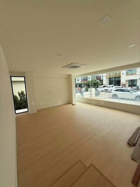 4-Story Office Building for Rent | 10 Rooms | Soi Pracha Uthit (SPSSR389), Bangkok, ประชาอุทิศ, Thung Khru, Thung Khru, Bangkok, , 600 sqm, Shophouse For Sale, by Khun Poon, 500550504 - DDproperty.com