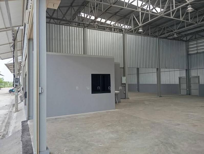 โกดังให้เช่าพร้อมออฟฟิศ 460 ตรม. ** ประชาอุทิศ 90 บ้านคลองสวน สมุทรปราการ, Samut Prakan, Ban Khlong Suan, Phra Samut Jadee, Samut Prakan, , 460 sqm, Warehouse/Factory For Rent, by ธนกฤต, 500550529 - DDproperty.com