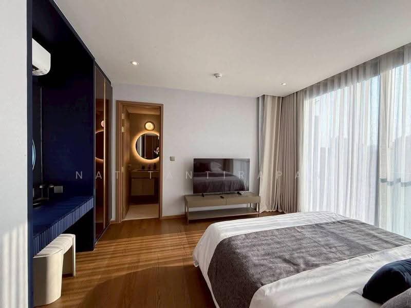 Via 34, Bangkok, 15 Soi Sukhumvit 34, Khong Tan, Khlong Toei, Bangkok, 3 Bedrooms, 150 sqm, Condo For Rent, by Nat Tantirapan, 500550554 - DDproperty.com