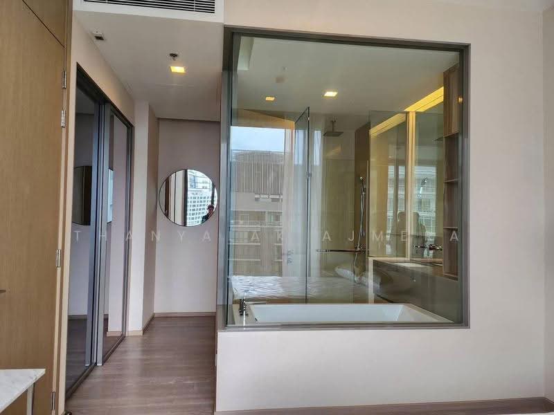 The Esse Asoke, Bangkok, 333 Soi Sukhumvit 21, Sukhumvit Road, Khlongtoei Nua, Watthana, Bangkok, 1 Bedroom, 46 sqm, Condo For Rent, by Thanyalak Ajmera, 500550560 - DDproperty.com