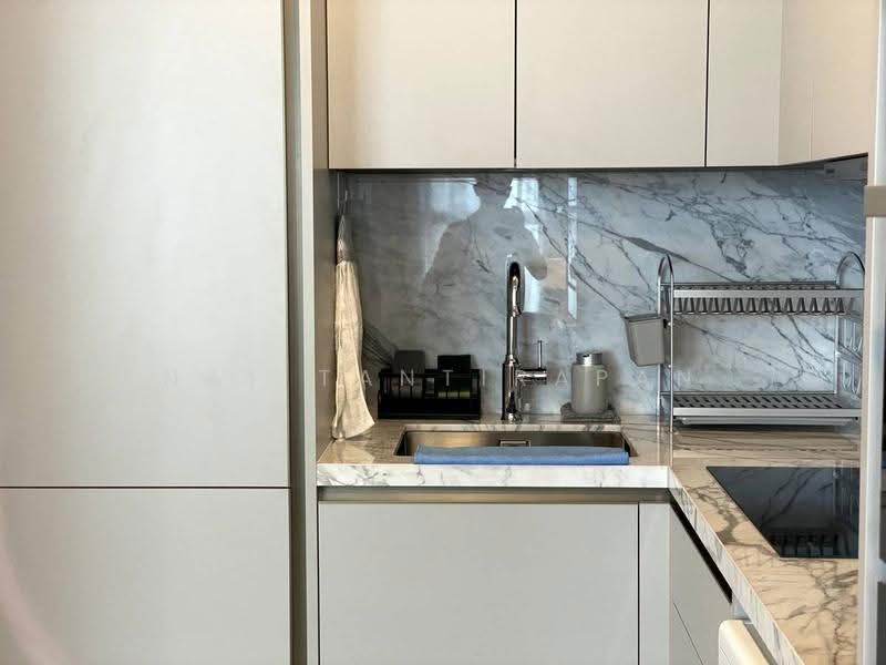 The Residences 38, Bangkok, Soi Sukhumvit 38, Phra Kanong, Khlong Toei, Bangkok, 1 Bedroom, 64 sqm, Condo For Rent, by Nat Tantirapan, 500550571 - DDproperty.com