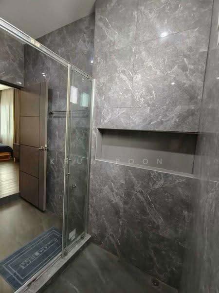 3-Story Detached House | Near BTS Ekkamai | Company Registration Allowed (SPSSR390), Bangkok, สุขุมวิท 65, Phra Kanong Nua, Watthana, Bangkok, 4 Bedrooms, 330 sqm, Single Detached House For Sale, by Khun Poon, 500550625 - DDproperty.com