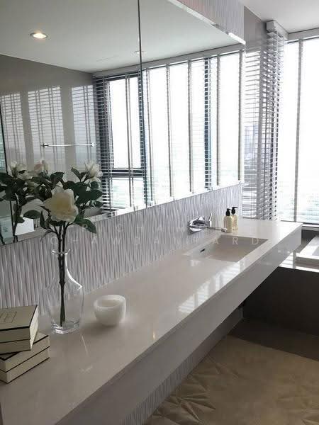Rhythm Sukhumvit 42, Bangkok, Soi Sukhumvit 42, Sukhumvit Road, Phra Kanong, Khlong Toei, Bangkok, 2 Bedrooms, 78 sqm, Condo For Rent, by Pichamon Chawbantard, 500550626 - DDproperty.com
