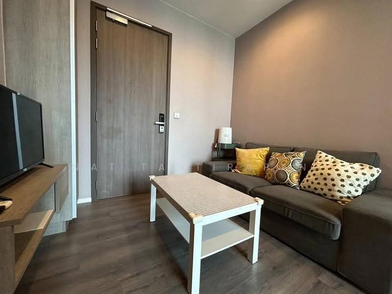 Whizdom Essence, bangkok, 5 Piyabutr 1 Alley, Bang Chak, Phra Khanong, Bangkok, 1 Bedroom, 34 sqm, Condo For Rent, by Nat Tantirapan, 500550631 - DDproperty.com