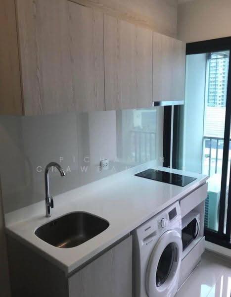 Life Asoke, Bangkok, Asoke-Dindang Road, Bang Kapi, Huai Khwang, Bangkok, 1 Bedroom, 30 sqm, Condo For Rent, by Pichamon Chawbantard, 500550633 - DDproperty.com
