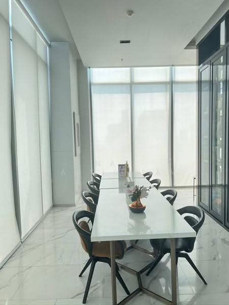 Hyde Sukhumvit 11, Bangkok, 11 Soi Sukhumvit 11, Khlongtoei Nua, Watthana, Bangkok, 2 Bedrooms, 60 sqm, Condo For Rent, by Nat Tantirapan, 500550636 - DDproperty.com