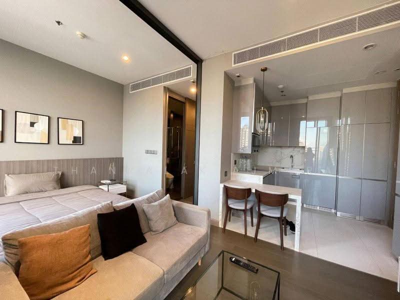The Esse at Singha Complex, Bangkok, 1788 New Petchaburi Rd, Khlongtoei Nua, Watthana, Bangkok, 1 Bedroom, 35 sqm, Condo For Sale, by Thanyalak Ajmera, 500550637 - DDproperty.com