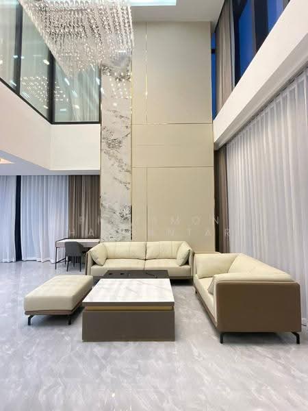 One9Five Asoke-Rama 9, Bangkok, 195 Soi Rama 9 Soi 5, Huai Khwang, Bangkok, 5 Bedrooms, 280 sqm, Condo For Rent, by Pichamon Chawbantard, 500550638 - DDproperty.com