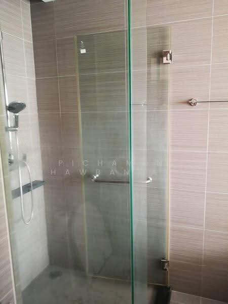 Siri At Sukhumvit, Bangkok, 902 Sukhumvit Road, Phra Kanong, Khlong Toei, Bangkok, 2 Bedrooms, 68 sqm, Condo For Rent, by Pichamon Chawbantard, 500550665 - DDproperty.com
