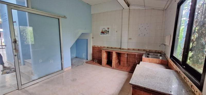 ทาวน์เฮ้าส์ท่าวัง นครศรีธรรมราช, Nakhon Si Thammarat, Tha Wang, Muang Nakhon Sri Thammarat, Nakhon Si Thammarat, 2 Bedrooms, 100 sqm, Townhouse For Sale, by The Best Property เบล, 500550673 - DDproperty.com