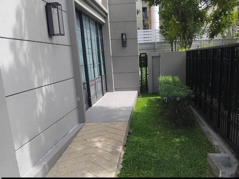 The Sonne Srinakarin-Bangna, Bangkok, Soi Chumchon Mahat Thai 3, Bangna-Trad Road, Dok Mai, Prawet, Bangkok, 4 Bedrooms, 245 sqm, Single Detached House For Sale, by Nattayaporn Peumkul (Benz), 500550679 - DDproperty.com