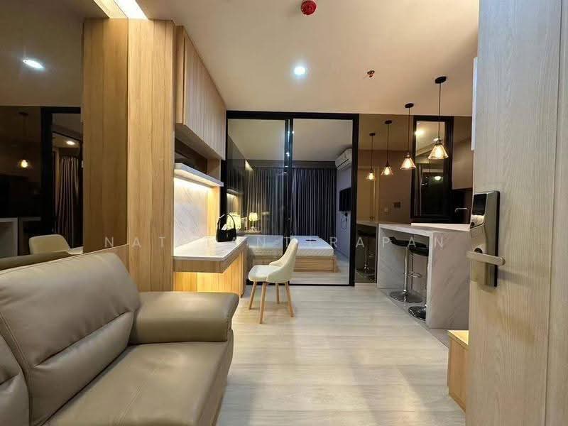 Life Asoke, Bangkok, Asoke-Dindang Road, Bang Kapi, Huai Khwang, Bangkok, 1 Bedroom, 35 sqm, Condo For Rent, by Nat Tantirapan, 500550696 - DDproperty.com
