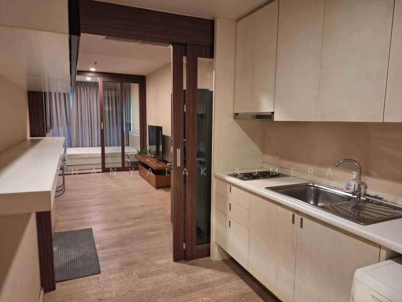 Noble Solo, Bangkok, 988 Thong Lo, Khlong Tan Nua, Watthana, Bangkok, 1 Bedroom, 40 sqm, Condo For Rent, by Thanyalak Ajmera, 500550705 - DDproperty.com
