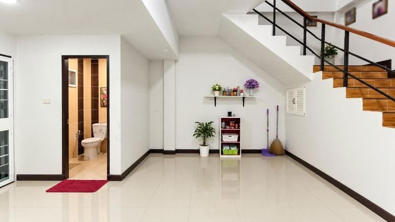 หมู่บ้านจารุวรรณ สมุทรสาคร, Samut Sakhon, Om Noi, Krathum Baen, Samut Sakhon, 3 Bedrooms, 100 sqm, Townhouse For Sale, by The Best Property จิฟฟี่, 500550710 - DDproperty.com