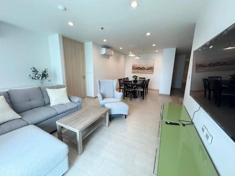 Silom Suite, Bangkok, Soi Sathorn 12, Sathorn Road, Silom, Bang Rak, Bangkok, 4 Bedrooms, 114 sqm, Condo For Rent, by Nat Tantirapan, 500550714 - DDproperty.com