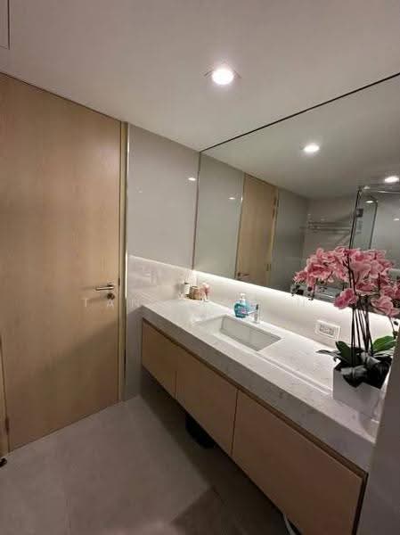 Silom Suite : สีลม สวีท, กรุงเทพ, ซอยสาทร 12 ถนนสาทร, สีลม, บางรัก, กรุงเทพ, 114 ตร.ม., คอนโด ให้เช่า, โดย Nat Tantirapan, 500550714 - DDproperty.com