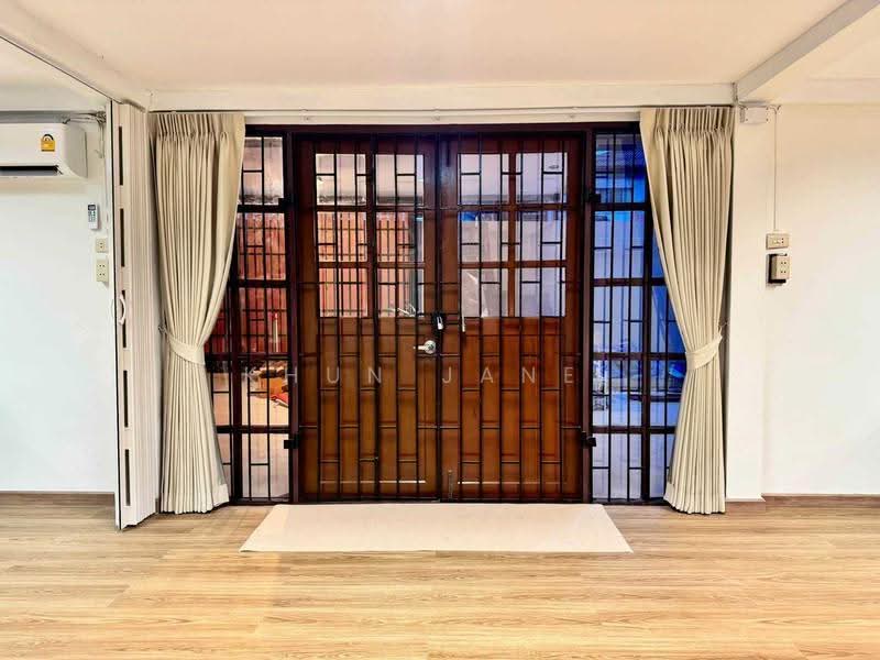2-Story Detached House for Rent – Pet-Friendly Near BTS Udom Suk / MRT Si Udom(SPSJP673), Bangkok, สุขุมวิท 103, Bang Na Nuea, Bang Na, Bangkok, 3 Bedrooms, 220 sqm, Single Detached House For Rent, by Khun Jane, 500550731 - DDproperty.com