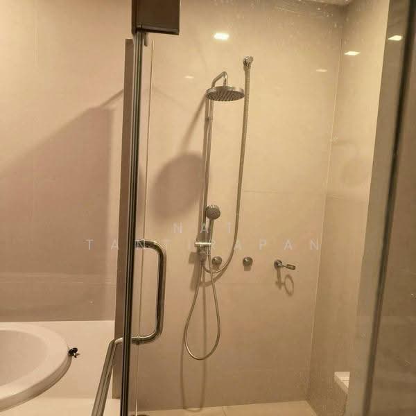 The Madison, Bangkok, Sukhumvit 41, Khlong Tan Nua, Watthana, Bangkok, 2 Bedrooms, 114 sqm, Condo For Rent, by Nat Tantirapan, 500550741 - DDproperty.com