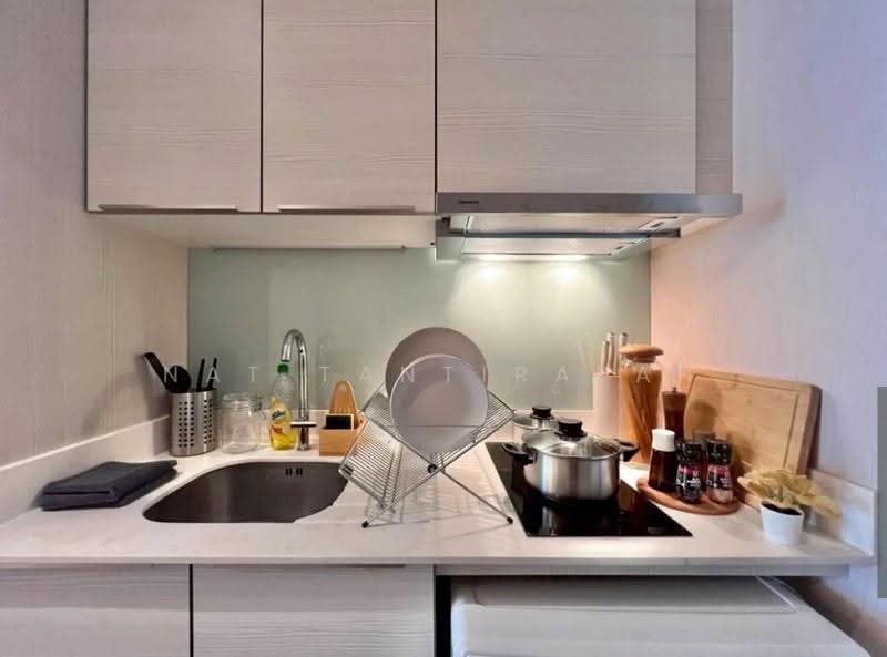 H Sukhumvit 43, Bangkok, 28 Sukhumvit 34 Road, Khlong Tan Nua, Watthana, Bangkok, 1 Bedroom, 49 sqm, Condo For Rent, by Nat Tantirapan, 500550796 - DDproperty.com