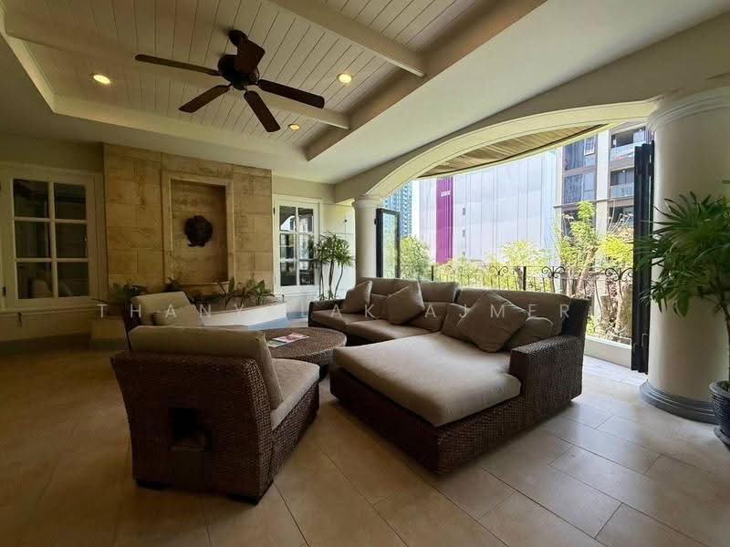Dhani Residence, Bangkok, 1217/3 Soi Chumphon Sukhumvit Road, Khlong Tan Nua, Watthana, Bangkok, 4 Bedrooms, 330 sqm, Apartment For Rent, by Thanyalak Ajmera, 500550806 - DDproperty.com
