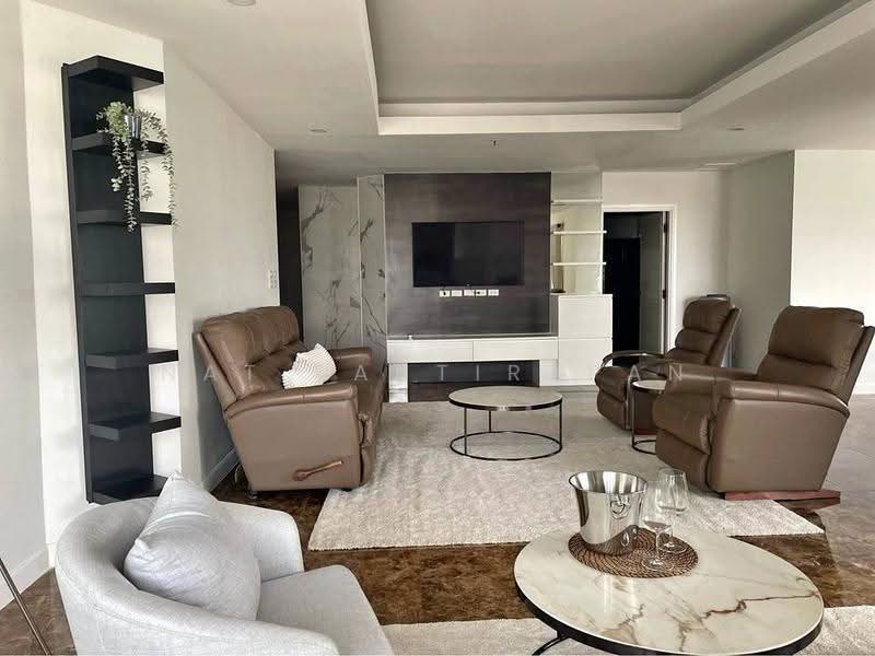 Fifty Fifth Tower, Bangkok, 84 Soi Sukhumvit 55, Sukhumvit Road, Khlong Tan Nua, Watthana, Bangkok, 3 Bedrooms, 223 sqm, Condo For Rent, by Nat Tantirapan, 500550813 - DDproperty.com
