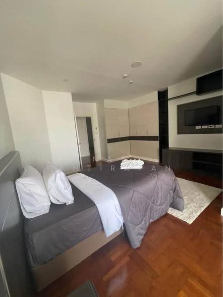 Fifty Fifth Tower, Bangkok, 84 Soi Sukhumvit 55, Sukhumvit Road, Khlong Tan Nua, Watthana, Bangkok, 3 Bedrooms, 223 sqm, Condo For Rent, by Nat Tantirapan, 500550813 - DDproperty.com