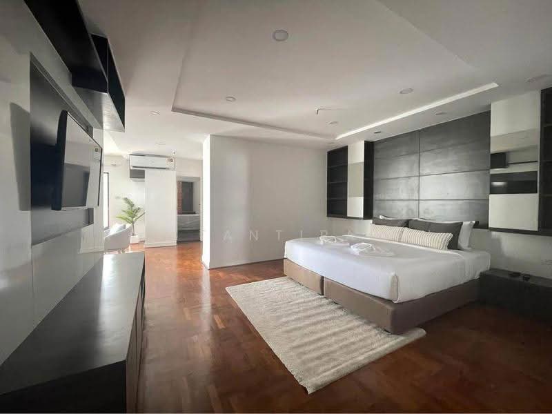 Fifty Fifth Tower, Bangkok, 84 Soi Sukhumvit 55, Sukhumvit Road, Khlong Tan Nua, Watthana, Bangkok, 3 Bedrooms, 223 sqm, Condo For Rent, by Nat Tantirapan, 500550813 - DDproperty.com