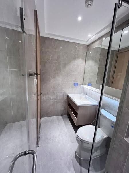 Regal Sathon-Naradhiwas, Bangkok, Naradhiwas Rajanagarindra Road, Thung Maha Mek, Sathon, Bangkok, 1 Bedroom, 33 sqm, Condo For Rent, by Nat Tantirapan, 500550824 - DDproperty.com