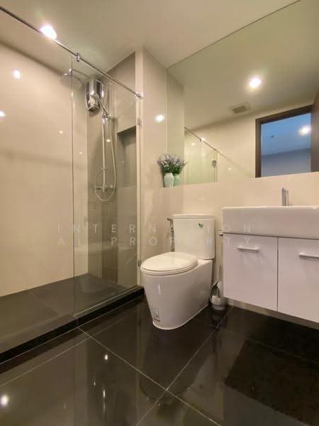 Rhythm Sathorn-Narathiwas, Bangkok, 651 Naradhiwas Rajanagarindra Road, Thung Maha Mek, Sathon, Bangkok, 1 Bedroom, 35 sqm, Condo For Sale, by International Property, 500550826 - DDproperty.com