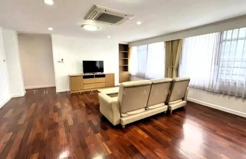 Acadamia Grand Tower, Bangkok, Soi Sukhumvit 43, Khlong Tan Nua, Watthana, Bangkok, 3 Bedrooms, 165 sqm, Condo For Rent, by Thanyalak Ajmera, 500550844 - DDproperty.com