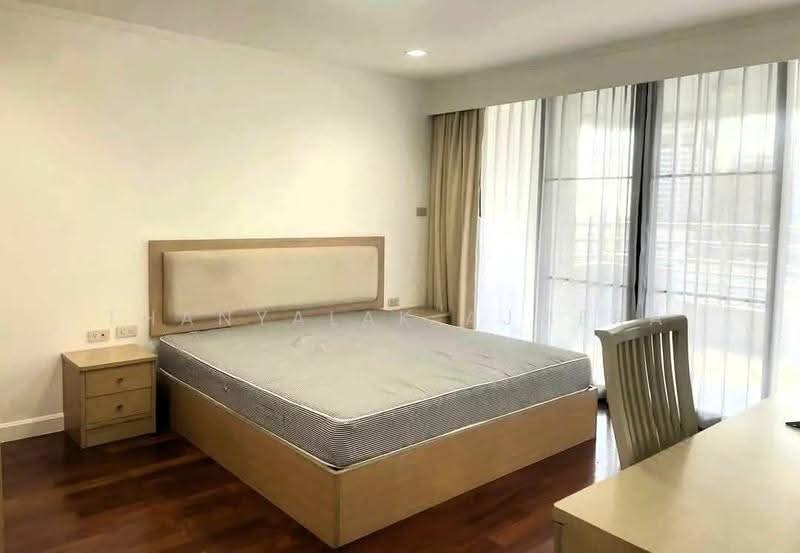 Acadamia Grand Tower, Bangkok, Soi Sukhumvit 43, Khlong Tan Nua, Watthana, Bangkok, 3 Bedrooms, 165 sqm, Condo For Rent, by Thanyalak Ajmera, 500550844 - DDproperty.com