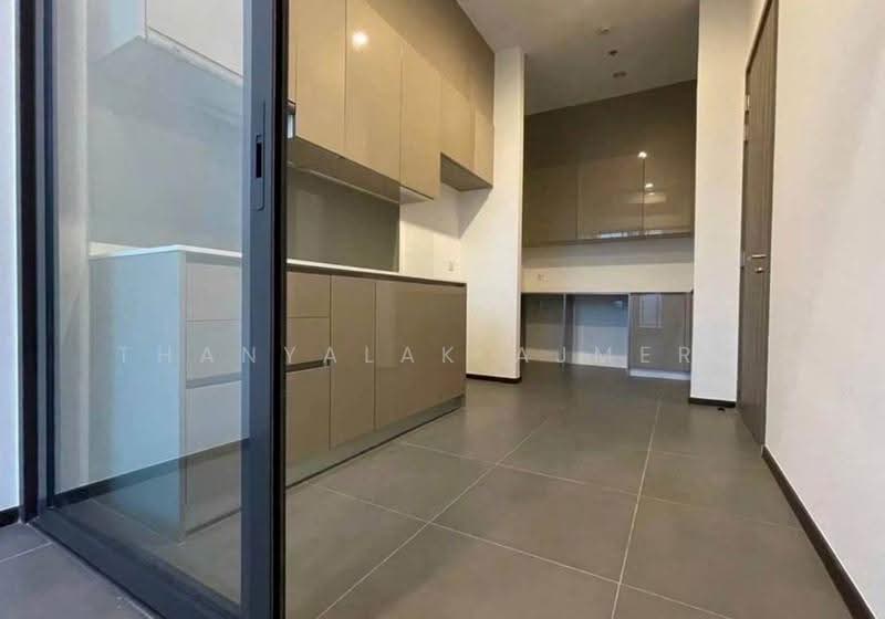 Whizdom Essence, Bangkok, 5 Piyabutr 1 Alley, Bang Chak, Phra Khanong, Bangkok, 4 Bedrooms, 202 sqm, Condo For Rent, by Thanyalak Ajmera, 500550849 - DDproperty.com