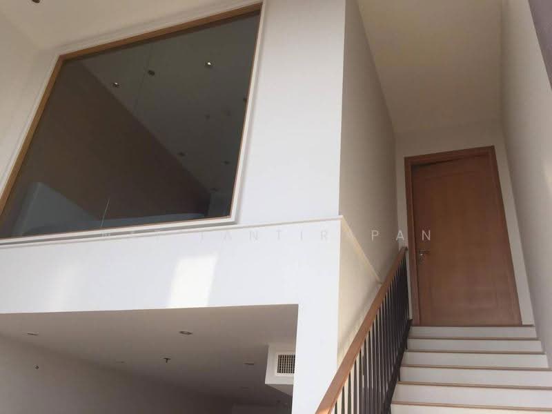 The Emporio Place, Bangkok, 93 Soi Sukhumvit 24, Sukhumvit Road, Khong Tan, Khlong Toei, Bangkok, 1 Bedroom, 83 sqm, Condo For Rent, by Nat Tantirapan, 500550923 - DDproperty.com