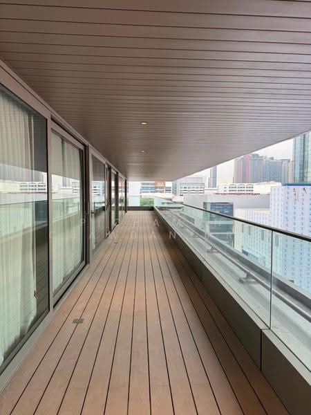 Piya Apartment Sukhumvit 15, Bangkok, 99 Sukhumvit 15, Khlongtoei Nua, Watthana, Bangkok, 4 Bedrooms, 924 sqm, Condo For Rent, by Pichamon Chawbantard, 500550936 - DDproperty.com