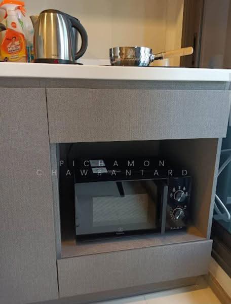 Life Asoke Hype, Bangkok, 339 Chaturathit Rd, Makkasan, Ratchathewi, Bangkok, 1 Bedroom, 35 sqm, Condo For Rent, by Pichamon Chawbantard, 500550979 - DDproperty.com