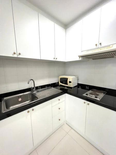 Supalai Place Sukhumvit 39, Bangkok, 175-179 Soi Sukhumvit 39 Sukhumvit Road, Khlong Tan Nua, Watthana, Bangkok, 1 Bedroom, 50 sqm, Condo For Rent, by Nat Tantirapan, 500550982 - DDproperty.com