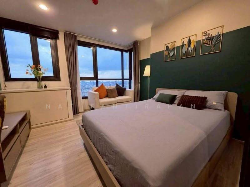 XT Huaikhwang, Bangkok, 244 Ratchadaphisek Road, Huai Khwang, Bangkok, 1 Bedroom, 30 sqm, Condo For Rent, by Nat Tantirapan, 500551025 - DDproperty.com