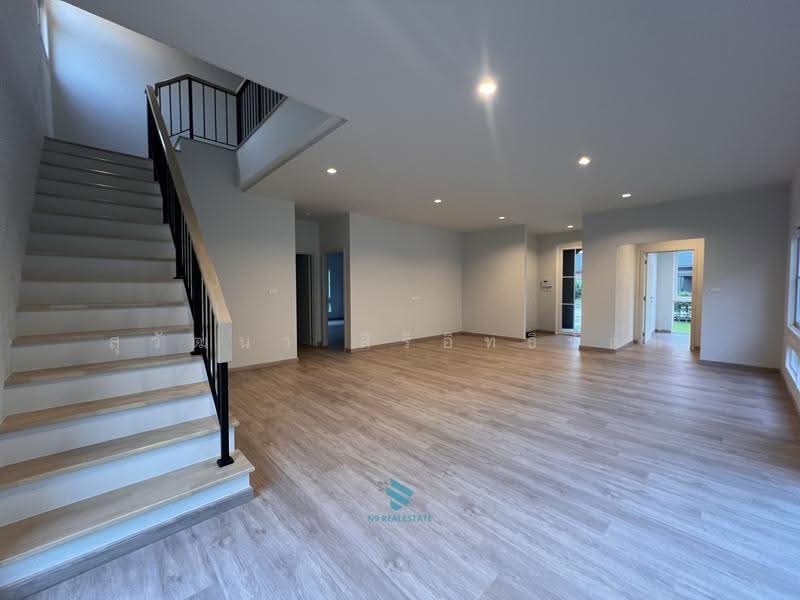 Saransiri Grande Phutthamonthon Sai 3, Bangkok, 245 Phutta Monthon Sai 3 Rd, Thawi Watthana, Bangkok, 4 Bedrooms, 290 sqm, Single Detached House For Sale, by สุวัฒนา สิริอิทธิรัตน์, 500551027 - DDproperty.com