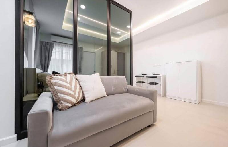 J.W. Suite, Bangkok, Ladprao, Lat Phrao, Bangkok, 1 Bedroom, 30 sqm, Condo For Sale, by Natthaya Ninkhwan, 500551031 - DDproperty.com