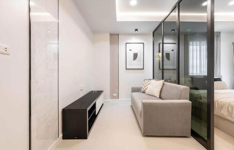 J.W. Suite, Bangkok, Ladprao, Lat Phrao, Bangkok, 1 Bedroom, 30 sqm, Condo For Sale, by Natthaya Ninkhwan, 500551031 - DDproperty.com