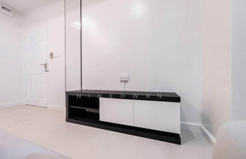 J.W. Suite, Bangkok, Ladprao, Lat Phrao, Bangkok, 1 Bedroom, 30 sqm, Condo For Sale, by Natthaya Ninkhwan, 500551031 - DDproperty.com